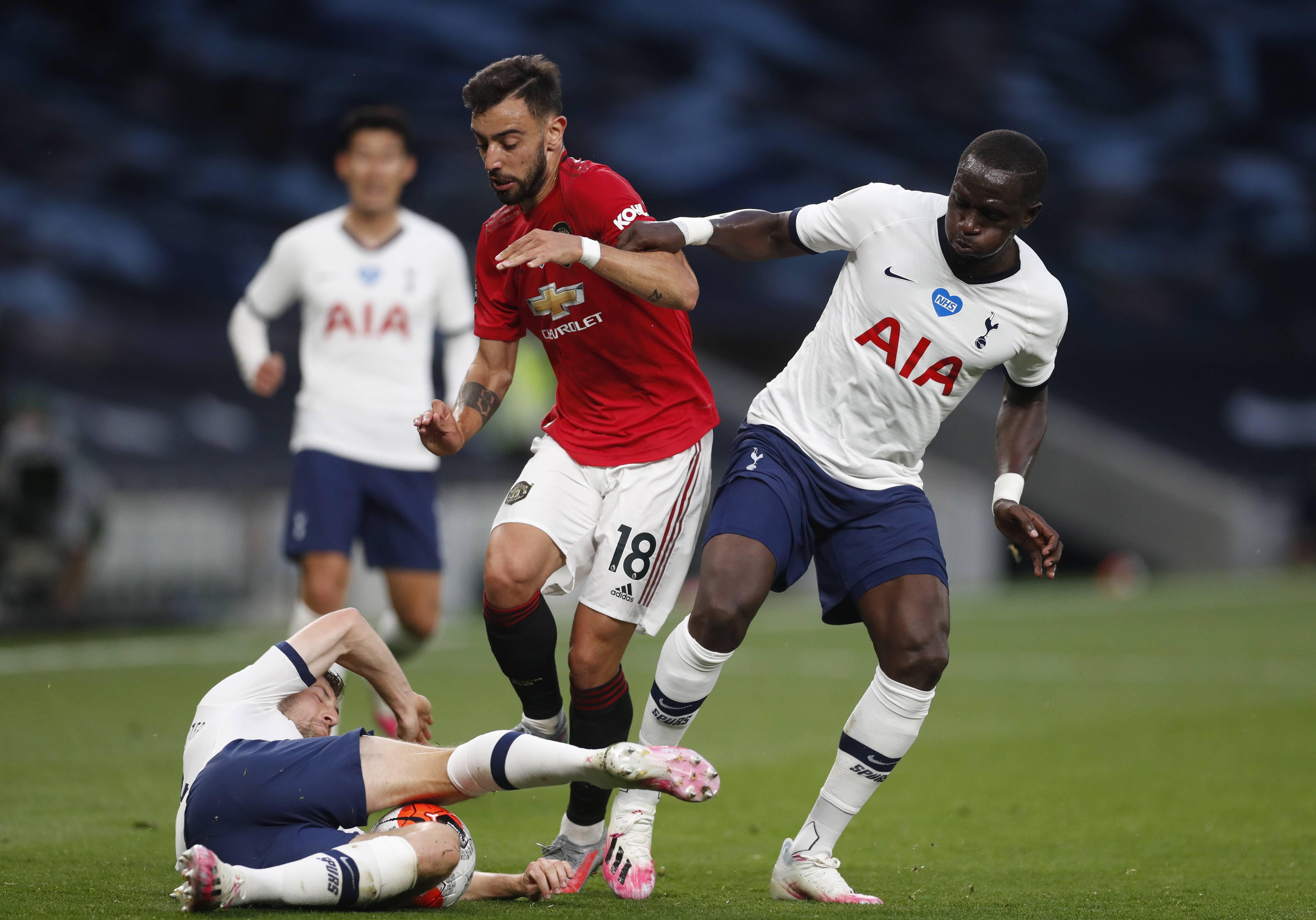 质疑他在关 质疑他在关